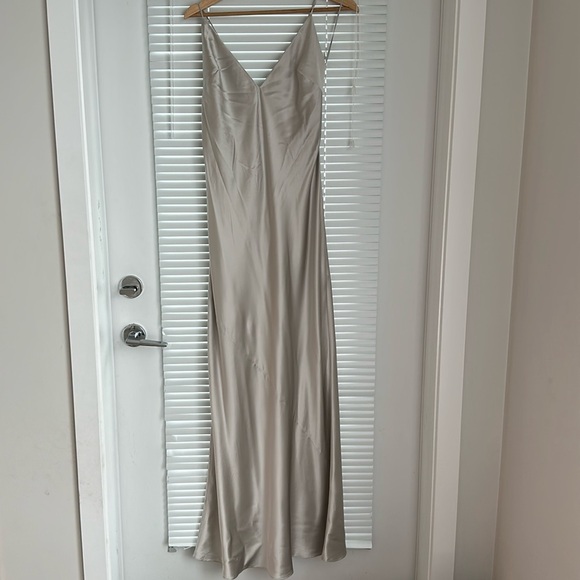 Maxi silk dress - Picture 3 of 12